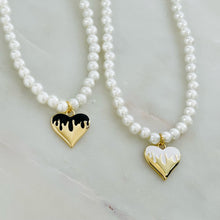  Flaming Heart x Pearl Necklace